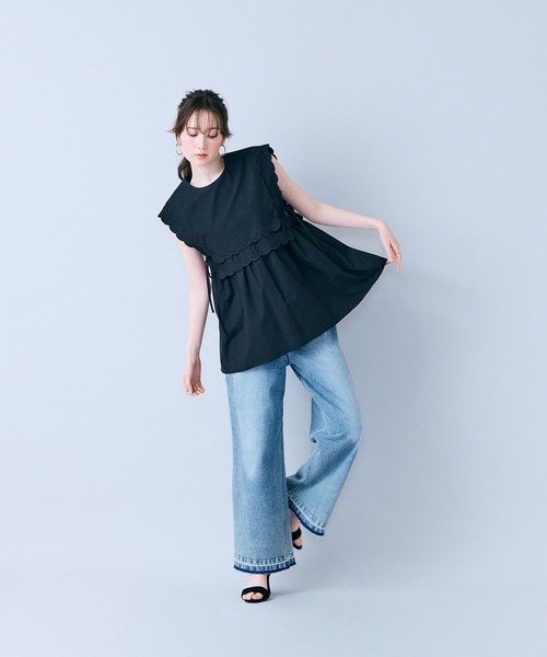 Audie a Muses(オーディアミューズ)の「ダブルスカラップ刺繍ノースリーブブラウス(シャツ/ブラウス・レディース・ブラック/オフホワイト/ピンク・38/42/40)」の19枚目の写真