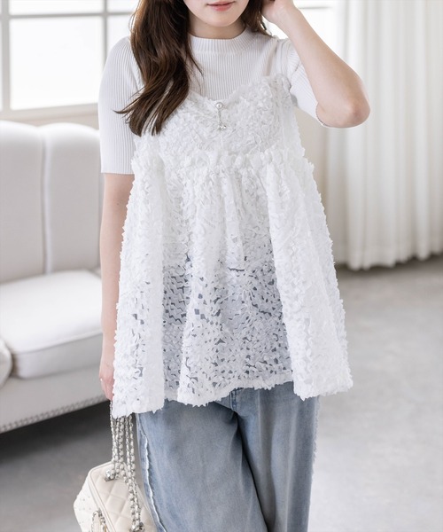 CLEAR BASIC（クリアベーシック）の「チャーム付きウェーブ刺繍チュールキャミチュニック［骨格ウェーブ/シアー/透け感/フェミニン/レイヤード］（シャツ/ブラウス・レディース・ブラック/オフホワイト・F）」の11枚目の写真