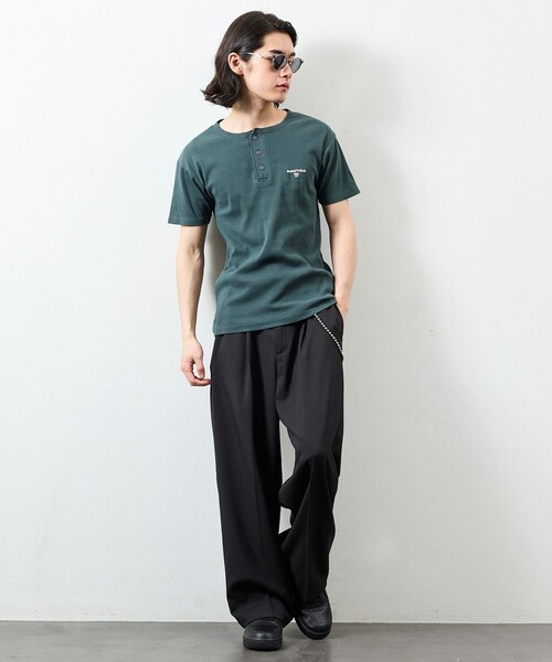 NAUTICA(ノーティカ)の「NAUTICA/ノーティカ Essentials タイトフィット S/S ヘンリーネック ピグメントTシャツ(Tシャツ/カットソー・メンズ・ネイビー/オリーブ/チャコールグレー・X-SMALL/SMALL/MEDIUM/LARGE/X-LARGE/XX-LARGE)」の4枚目の写真