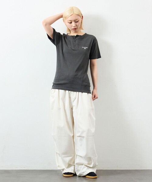 NAUTICA(ノーティカ)の「NAUTICA/ノーティカ Essentials タイトフィット S/S ヘンリーネック ピグメントTシャツ(Tシャツ/カットソー・メンズ・ネイビー/オリーブ/チャコールグレー・X-SMALL/SMALL/MEDIUM/LARGE/X-LARGE/XX-LARGE)」の10枚目の写真