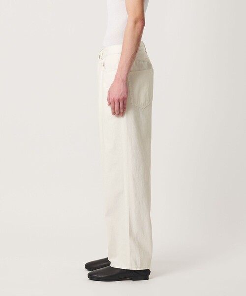 BEAUTY&YOUTH UNITED ARROWS(ビューティーアンドユースユナイテッドアローズ)の「テーパード ホワイト デニム 5ポケット パンツ NO.9(デニムパンツ・メンズ・ホワイト・XL/S/M/L)」の6枚目の写真