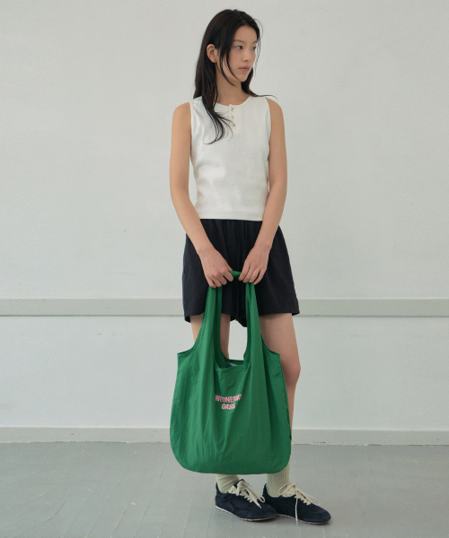 WEDNESDAYOASISFORWOMEN（ウェンズデー オアシス フォー ウーマン）の「ウィークデイズカラー ナイロンショルダーバッグ_GREEN(WB6AC05)（ショルダーバッグ・レディース・グリーン・FREE）」の3枚目の写真