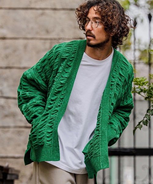 CAMBIO(カンビオ)の「mcg3835-Flexiguard Chenille Knit Cardigan ニットカーディガン(A71226cmb)(カーディガン/ボレロ・メンズ・ブラック/ネイビー/チャコール/グリーン/ライトカーキ・L/M/S)」の4枚目の写真