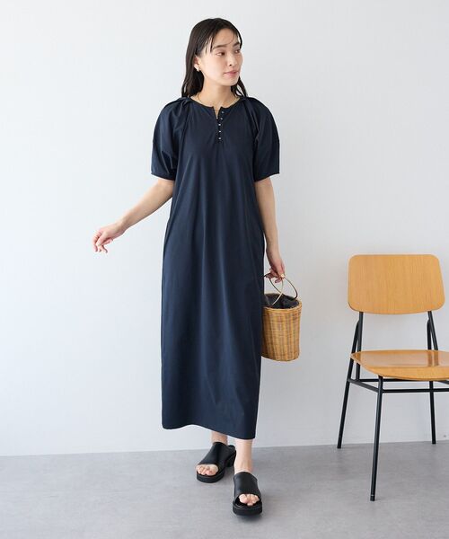 CRAFT STANDARD BOUTIQUE(クラフトスタンダードブティック)の「UVカット ポーチ付きバルーンスリーブワンピース(ワンピース・レディース・ライトブルー/ブラック/ダークカーキ・FREE)」の20枚目の写真
