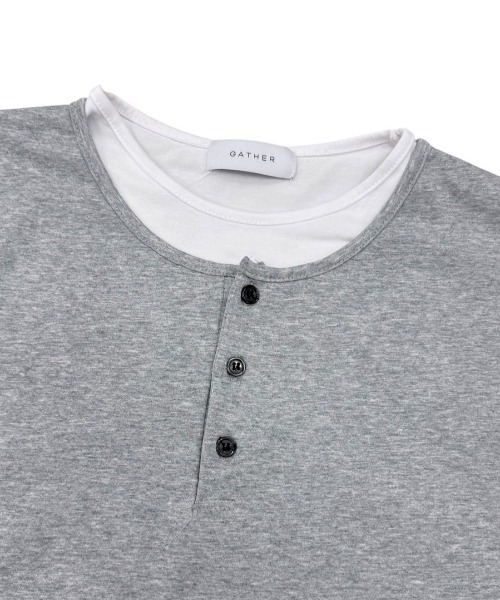 Never mind the XU / Chikashitsu+(ネバーマインド ザ エックスユー / チカシツプラス)の「【nmtc+】Cool Layered Henley Neck Tee / 【エヌエムティーシープラス】クールレイヤードヘンリーネックTシャツ(Tシャツ/カットソー・メンズ・グレー/ブラック・ONE SIZE)」の6枚目の写真