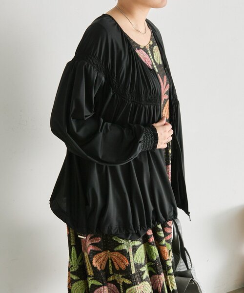 ear PAPILLONNER(イアパピヨネ)の「ジップアップラッシュガード【SUM1 STYLE】(シャツ/ブラウス・レディース・ブラック・FREE)」の17枚目の写真