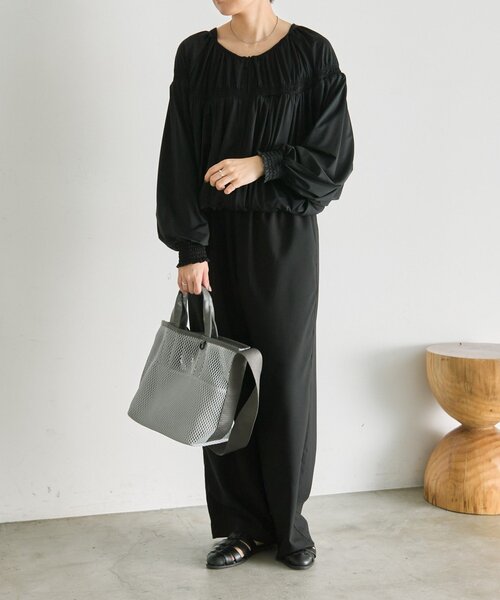 ear PAPILLONNER(イアパピヨネ)の「ジップアップラッシュガード【SUM1 STYLE】(シャツ/ブラウス・レディース・ブラック・FREE)」の2枚目の写真