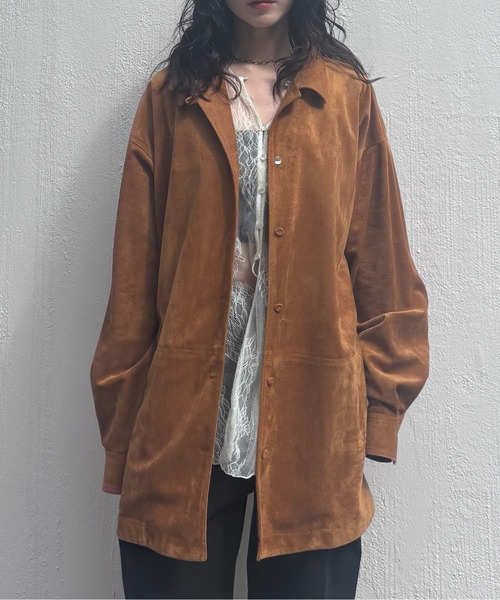Ameri(アメリ)の「PINTUCK SYNTHETIC SUEDE SHIRT(シャツ/ブラウス・レディース・パープル/ブラウン・FREE)」の1枚目の写真