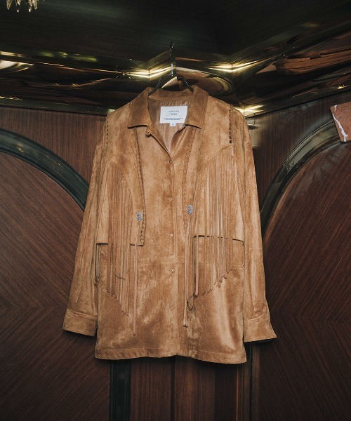 Ameri(アメリ)の「PINTUCK SYNTHETIC SUEDE SHIRT(シャツ/ブラウス・レディース・パープル/ブラウン・FREE)」の8枚目の写真