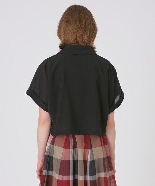 BLUE LABEL CRESTBRIDGE(ブルーレーベルクレストブリッジ)の「【接触冷感】【防シワ】シアーボイルショートジャケット(シャツ/ブラウス・レディース・ブラック/ホワイト・38/36)」の14枚目の写真