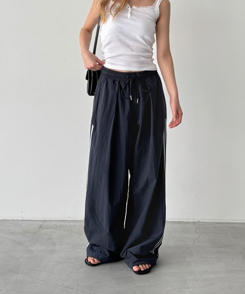 CANAL JEAN(キャナルジーン)の「choice_cnl ナイロンラインパンツ(その他パンツ・レディース・ネイビー・ONE SIZE)」の2枚目の写真