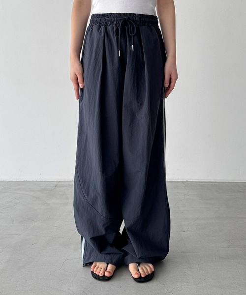 CANAL JEAN(キャナルジーン)の「choice_cnl ナイロンラインパンツ(その他パンツ・レディース・ネイビー・ONE SIZE)」の9枚目の写真