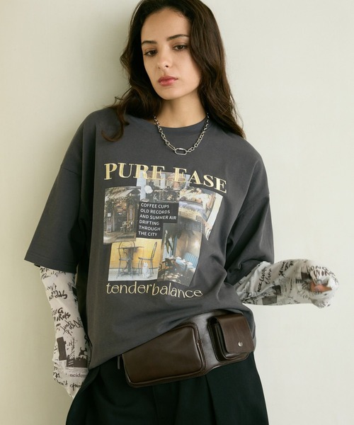 PBLIM(ページボーイリム)の「《UNISEX》フォトコラージュT / 刺繍デザイン / フロントプリント(Tシャツ/カットソー・レディース・オフホワイト/ブラウン/チャコールグレー・FREE)」の3枚目の写真