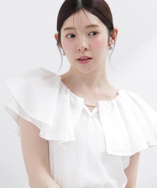 PROPORTION BODY DRESSING（プロポーションボディドレッシング）の「パール付きラッフルブラウス（シャツ/ブラウス・レディース・ホワイト/ブルー/ネイビー・FREE）」の11枚目の写真