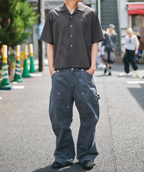 CONZ(コンズ)の「cropped open collar short sleeve shirt check/チェックシャツ/短丈/夏服/CONZ(シャツ/ブラウス・メンズ・ブラック/ネイビー/ブラウン・1/2/3)」の4枚目の写真