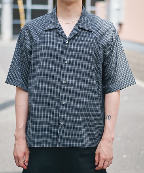 CONZ(コンズ)の「cropped open collar short sleeve shirt check/チェックシャツ/短丈/夏服/CONZ(シャツ/ブラウス・メンズ・ブラック/ネイビー/ブラウン・1/2/3)」の19枚目の写真