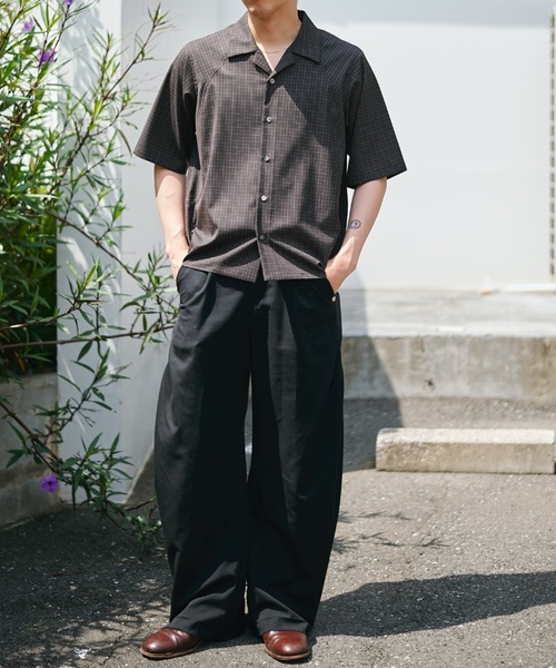 CONZ(コンズ)の「cropped open collar short sleeve shirt check/チェックシャツ/短丈/夏服/CONZ(シャツ/ブラウス・メンズ・ブラック/ネイビー/ブラウン・1/2/3)」の14枚目の写真