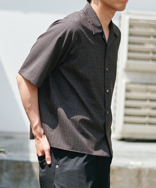 CONZ(コンズ)の「cropped open collar short sleeve shirt check/チェックシャツ/短丈/夏服/CONZ(シャツ/ブラウス・メンズ・ブラック/ネイビー/ブラウン・1/2/3)」の12枚目の写真