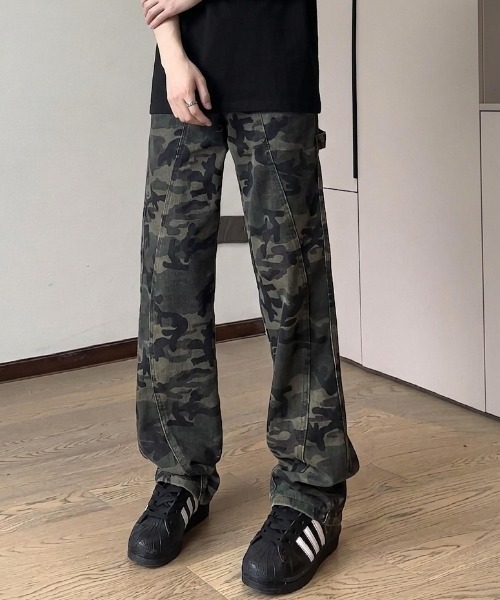 B.R.U(ブル)の「カモフラ柄ストレートパンツ(その他パンツ・メンズ・その他・MEDIUM)」の3枚目の写真