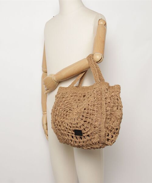 MAISON mou（メゾンムー）の「【Swaraj/スワラージ】手編みペーパーラフィア・トートBAG（トートバッグ・レディース・ホワイト/ブラック/ベージュ・FREE）」の7枚目の写真
