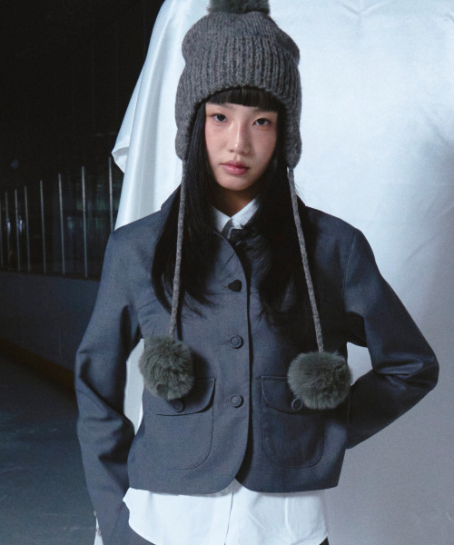 ROGIN N ROSIE(ロギンエンロージー)の「Heart Button Point Blazer Jacket Charcoal(テーラードジャケット・レディース・その他・FREE)」の4枚目の写真