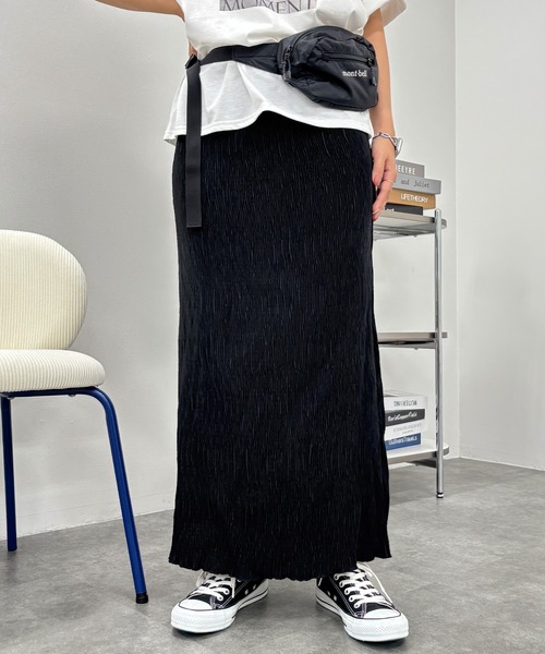 ISOOK（アイスー）の「【ISOOK / アイスー】ランダムプリーツナロースカート / ロングスカート ウエストゴム 無地 ドット 花柄 フラワー柄 Iラインスカート ZOZOTOWN限定（スカート・レディース・ブラック/ブラック系その他/ドット・FREE）」の7枚目の写真