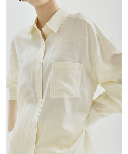 emmi（エミ）の「【ONLINE限定カラーあり】ベーシックシャツ（シャツ/ブラウス・レディース・ピンク/ブルー/イエロー/ダークネイビー/オフホワイト・F）」の16枚目の写真