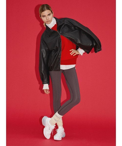 emmi（エミ）の「【ONLINE限定カラーあり】ベーシックシャツ（シャツ/ブラウス・レディース・ピンク/ブルー/イエロー/ダークネイビー/オフホワイト・F）」の22枚目の写真