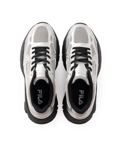 FILA(フィラ)の「ALPHA RAY / アルファレイ(スニーカー・レディース・シルバー・23.0cm/24.0cm/25.0cm/26.0cm/27.0cm/28.0cm)」の2枚目の写真
