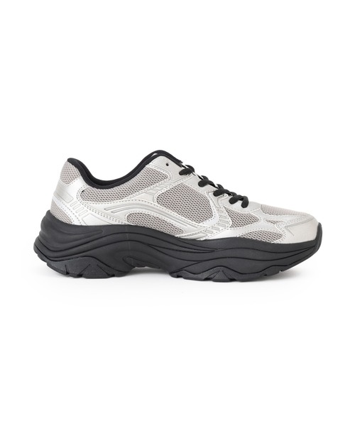 FILA(フィラ)の「ALPHA RAY / アルファレイ(スニーカー・レディース・シルバー・23.0cm/24.0cm/25.0cm/26.0cm/27.0cm/28.0cm)」の5枚目の写真