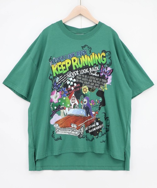 ScoLar(スカラー)の「162734:ダークメルヘン柄Tシャツ(Tシャツ/カットソー・レディース・ホワイト/ブラック/ネイビー/グリーン・M)」の1枚目の写真