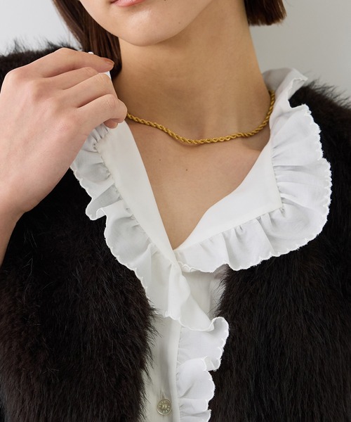 ROPE'(ロペ)の「エンブロイダリーフリルブラウス(シャツ/ブラウス・レディース・ホワイト/ブラック・38)」の14枚目の写真
