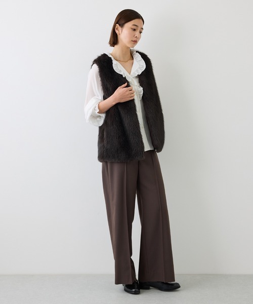 ROPE'(ロペ)の「エンブロイダリーフリルブラウス(シャツ/ブラウス・レディース・ホワイト/ブラック・38)」の21枚目の写真