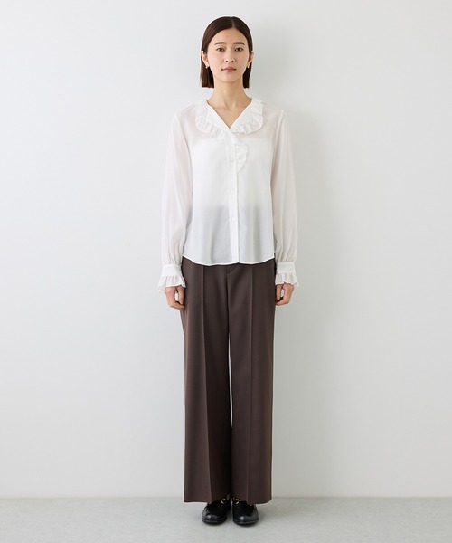 ROPE'(ロペ)の「エンブロイダリーフリルブラウス(シャツ/ブラウス・レディース・ホワイト/ブラック・38)」の22枚目の写真