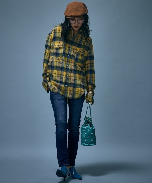 GEVS.(ジェイヴィス)の「ワイドシルエットチェックシャツ<大きいサイズ有>GEVS.(シャツ/ブラウス・レディース・ピンク系/イエロー系・5L/4L/3L/LL/L/M)」の22枚目の写真