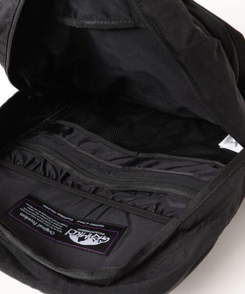 Gramicci(グラミチ)の「●GRAMICCI(グラミチ) ●TRAIL DAY PACK 25L(バックパック/リュック・メンズ・ブラック・FREE)」の5枚目の写真