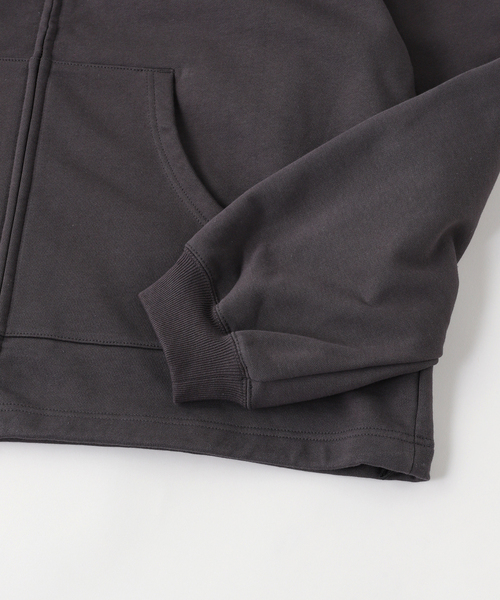 WISM(ウィズム)の「WISM ORIGINAL PRODUCT ZIP HOODIE(パーカー・メンズ・チャコールグレー・LARGE/MEDIUM)」の3枚目の写真