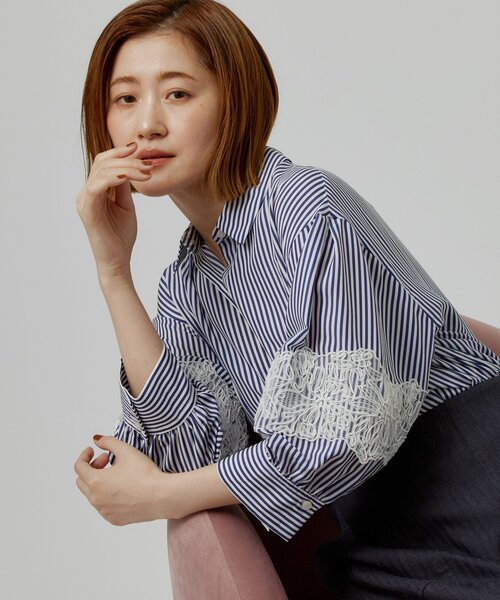 grove(グローブ)の「さりげなく華やぐ レースボリュームスリーブシャツ(シャツ/ブラウス・レディース・オフホワイト/ブラック/ネイビー系2/ダークグリーン/ネイビー・05/04/03/02)」の5枚目の写真
