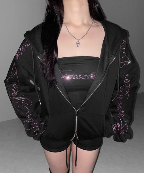 me+em select(ミームセレクト)の「【 セットアップ可能 】ラインストーンロゴダブルジップパーカー / Rhine stone logo double zip hoodie(パーカー・レディース・ブラック系1/ブラック・FREE)」の2枚目の写真