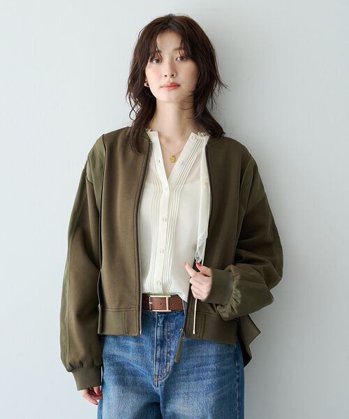 Editt by YECCA VECCA(エディットバイイェッカヴェッカ)の「異素材切替MA-1風ブルゾン(ブルゾン・レディース・カーキ/ブラック・FREE)」の3枚目の写真