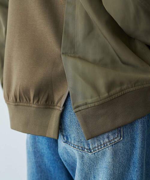 Editt by YECCA VECCA(エディットバイイェッカヴェッカ)の「異素材切替MA-1風ブルゾン(ブルゾン・レディース・カーキ/ブラック・FREE)」の13枚目の写真