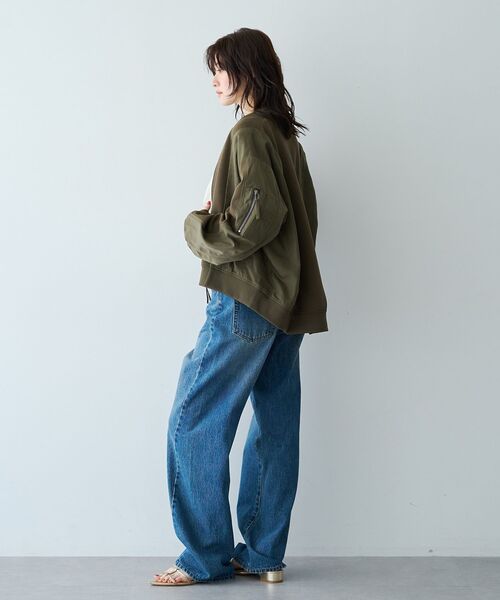Editt by YECCA VECCA(エディットバイイェッカヴェッカ)の「異素材切替MA-1風ブルゾン(ブルゾン・レディース・カーキ/ブラック・FREE)」の19枚目の写真