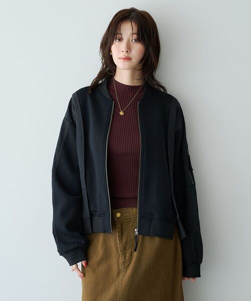 Editt by YECCA VECCA(エディットバイイェッカヴェッカ)の「異素材切替MA-1風ブルゾン(ブルゾン・レディース・カーキ/ブラック・FREE)」の22枚目の写真