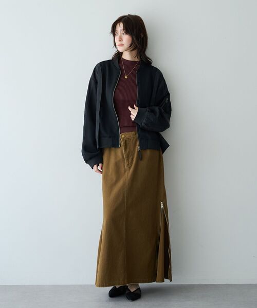 Editt by YECCA VECCA(エディットバイイェッカヴェッカ)の「異素材切替MA-1風ブルゾン(ブルゾン・レディース・カーキ/ブラック・FREE)」の16枚目の写真