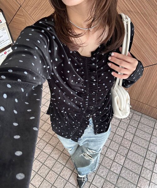 CIAOPANIC（チャオパニック）の「フロントシャーリングドットベロアトップス（Tシャツ/カットソー・レディース・ブラウン/ブラック/ホワイト/レッド/ネイビー・ONE SIZE）」の15枚目の写真