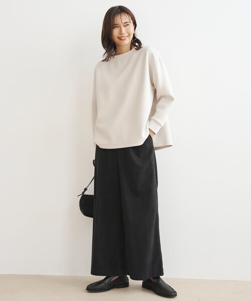 UNFILO(アンフィーロ)の「ストレッチコーデュロイ ワイドパンツ(その他パンツ・レディース・グレー系/ベージュ系/ネイビー系/ピンク系・MEDIUM/SMALL/LARGE)」の15枚目の写真