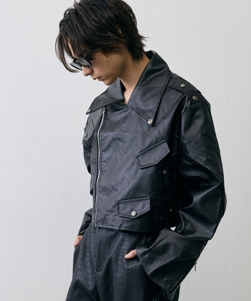 Shoowtime(ショウタイム)の「Grunge Flare Sleeve Cropped Leather Jacket / グランジ フレアスリーブ クロップド レザージャケット(ライダースジャケット・メンズ・ブラック・MEDIUM/X-LARGE/LARGE)」の5枚目の写真