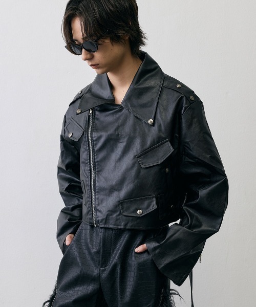 Shoowtime(ショウタイム)の「Grunge Flare Sleeve Cropped Leather Jacket / グランジ フレアスリーブ クロップド レザージャケット(ライダースジャケット・メンズ・ブラック・MEDIUM/X-LARGE/LARGE)」の6枚目の写真