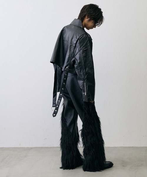 Shoowtime(ショウタイム)の「Grunge Flare Sleeve Cropped Leather Jacket / グランジ フレアスリーブ クロップド レザージャケット(ライダースジャケット・メンズ・ブラック・MEDIUM/X-LARGE/LARGE)」の13枚目の写真