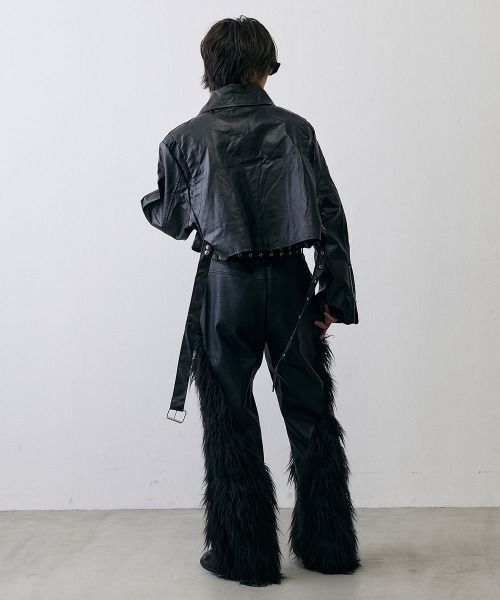 Shoowtime(ショウタイム)の「Grunge Flare Sleeve Cropped Leather Jacket / グランジ フレアスリーブ クロップド レザージャケット(ライダースジャケット・メンズ・ブラック・MEDIUM/X-LARGE/LARGE)」の15枚目の写真